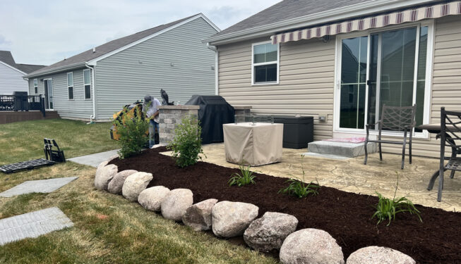 Stone Landscaping - BLC Yardworks Yorkville, IL